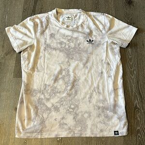 Adidas t shirt